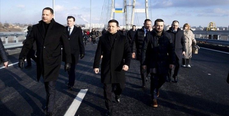 Zelenskiy Türk imzası taşıyan Ukrayna'nın en büyük köprüsünü açtı