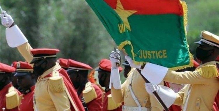 Burkina Faso Cumhurbaşkanı Kabore'nin konutunun etrafında silah sesleri duyuldu