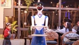 Musul’daki robotlu restorana ilgi yoğun