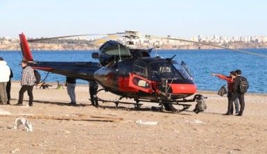Bisiklet turunu görüntüleyen helikopter arızalandı ünlü sahile iniş yapmak zorunda kaldı