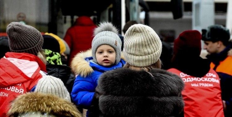 Ukrayna'nın Mariupol kentinde sivillerin tahliyeleri durduruldu