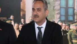 Milli Eğitim Bakanı Mahmut Özer, il değerlendirme toplantısına katıldı