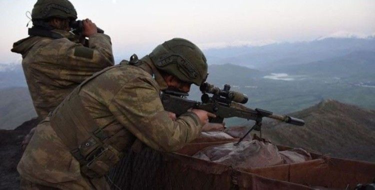 Başika'da Türk askeri üssüne roketli saldırı