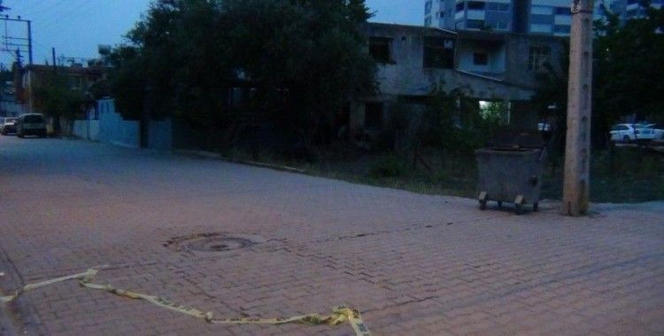 Adana'da bıçaklı saldırıya uğrayan şahıs hayatını kaybetti