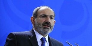 Paşinyan, demokrasinin Ermenistan'ın en önemli unsuru olduğunu söyledi