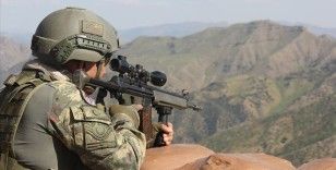 Mehmetçik Pençe Kilit Operasyon bölgesinde teröristlere göz açtırmıyor