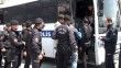 Fatih’te 250 kaçak göçmen gözaltına alındı