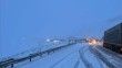 Van'da Güzeldere Geçidi, kar nedeniyle trafiğe kapatıldı