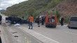 Çankırı’da hafif ticari araç ile minibüs çarpıştı: 3 ölü, 12 yaralı