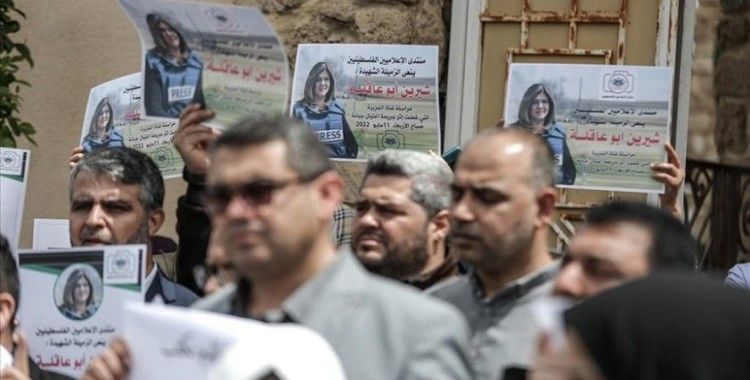 Filistinliler, Aljazeera muhabirinin öldürülmesini işgal altındaki Batı Şeria'da protesto etti