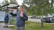 Danimarkalı ırkçı siyasetçi Paludan İsveç'te polis korumasında Kur'an-ı Kerim yaktı
