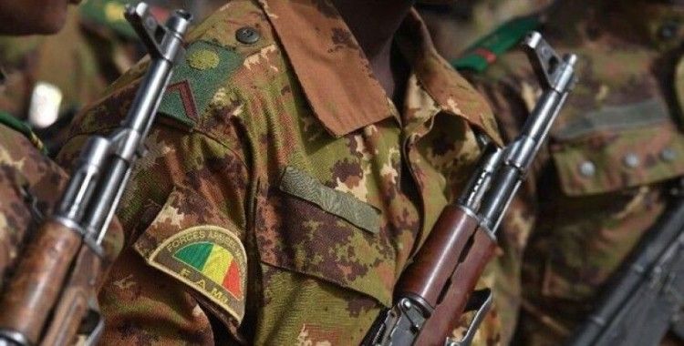 Mali'de bir grup subayın darbe girişiminde bulunduğu belirtildi