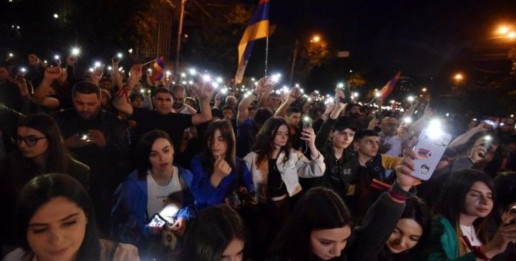 Erivan’daki protestolarda 350’den fazla kişiye gözaltı