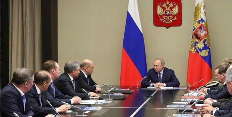 Rus parlamentosu Rusya’daki yabancı haber kuruluşlarının kapatılmasına izin veren yasayı onayladı