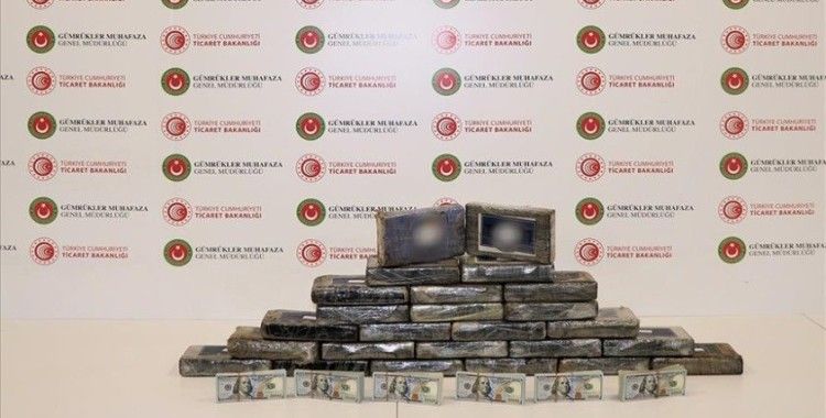 İstanbul Havalimanı'nda gerçekleştirilen 3 ayrı operasyonda 58 kilogram kokain yakalandı