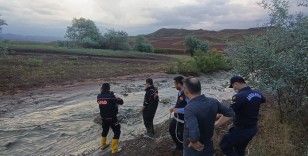 Yozgat’ta sel nedeniyle mahsur kalan 9 kişi kurtarıldı