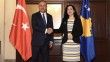 Dışişleri Bakanı Çavuşoğlu, Kosova Cumhurbaşkanı Osmani ve Başbakan Kurti ile görüştü