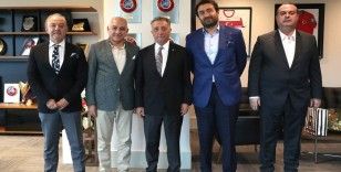 Ahmet Nur Çebi’den, TFF Başkanı Mehmet Büyükekşi’ye ziyaret