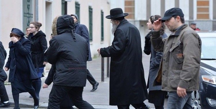 Yahudiler Fransa'da güvenlikleri konusunda endişeli