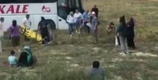 Pamukkale firmasına ait yolcu otobüsü tarlaya uçtu