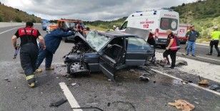 Çankırı’da iki otomobil çarpıştı: 1 ölü, 6 yaralı