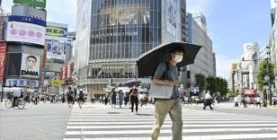 Aşırı sıcakların etkili olduğu Tokyo'da halka 3 gündür elektrik tasarrufu uyarısı yapılıyor