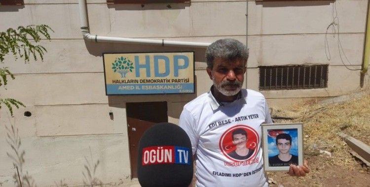 Evlat nöbeti tutan baba: 'HDP olmazsa hiç bir çocuk dağa gitmez'