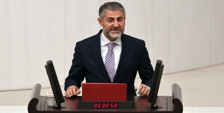 Nureddin Nebati, 500 ve bin TL’lik banknot iddialarıyla ilgili açıklama yaptı