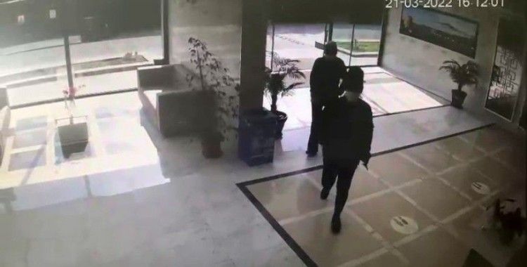 Rezidanslara dadanan maskeli kadın hırsızlar kamerada
