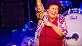 Selda Bağcan'dan Gökhan Türkmen'e 'Aleyna Tilki' yanıtı: Sana ne, sahneme kimi istersem çıkarırım