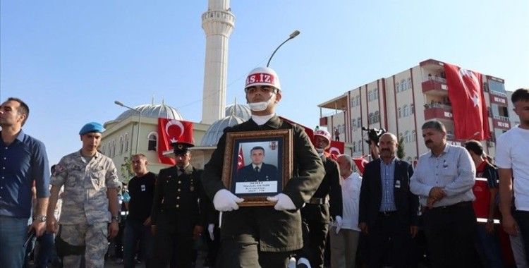Şehit Uzman Onbaşı Mustafa Demir, Adıyaman'da son yolculuğuna uğurlandı