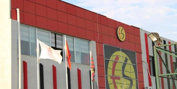 Eskişehirspor ve Bursaspor arasında Türkiye'ye örnek olacak bir hazırlık maçı yapılacak
