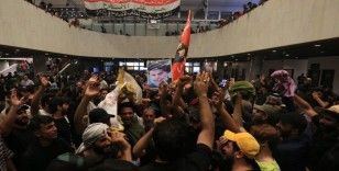 Irak'ta Sadr destekçileri protestolara devam ediyor