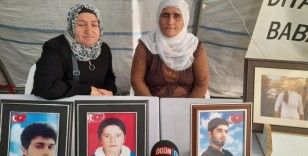 Diyarbakır'da aileler bin 78 gündür evlat nöbetinde