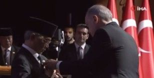 Cumhurbaşkanı Erdoğan, Malezya Kralı Sultan Abdullah Şah’a ’devlet nişanı’ tevcih etti