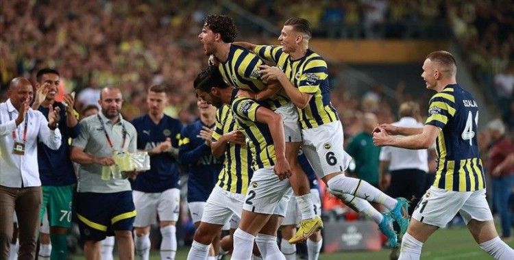 Fenerbahçe, UEFA Avrupa Ligi'nde grup maçlarına galibiyetle başladı