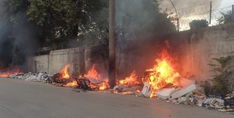 Bursa’da hurdacılar sitesinde yangın paniği