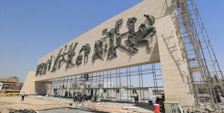 Bağdat'taki 'Özgürlük Anıtı' Türk işçiliğiyle yeniden hayat buluyor