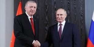 Cumhurbaşkanı Erdoğan, Rusya Devlet Başkanı Putin'le bir araya geldi