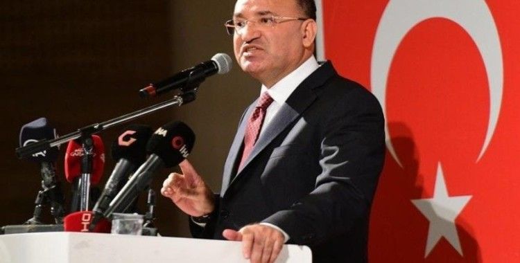 Adalet Bakanı Bekir Bozdağ: “Kılıçdaroğlu köstebek bürokratlarıyla kapkaç siyaseti yapıyor”