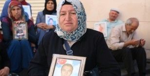PKK mağduru anneden oğluna çağrı: "Bu acı sen geldiğinde son bulacak"