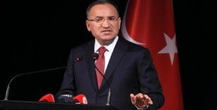 Adalet Bakanı Bozdağ: Bilim ve sanat hürriyeti, ifade hürriyeti, anayasamızın, yasalarımızın teminatı altında
