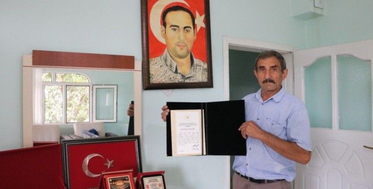 Kırmızı bültenle aranan teröristin yakalanması şehit ailesinin acısını dindirdi