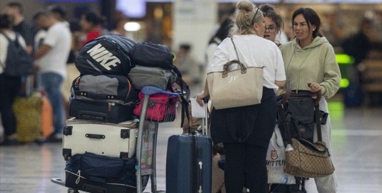Türkiye'nin turizm cennetlerine ilgi havalimanı yolcu sayılarına yansıdı
