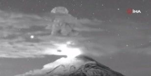Popocatepetl Yanardağı’nda son 24 saatte 2 patlama