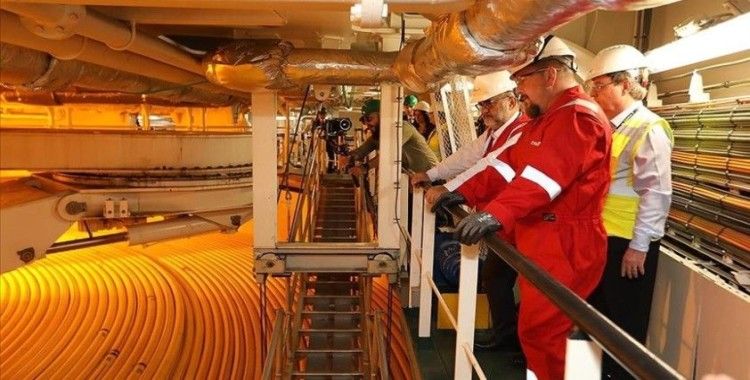 Karadeniz Gaz Sahası'nda kabloları denizin tabanına döşeyecek gemi bu hafta göreve başlayacak