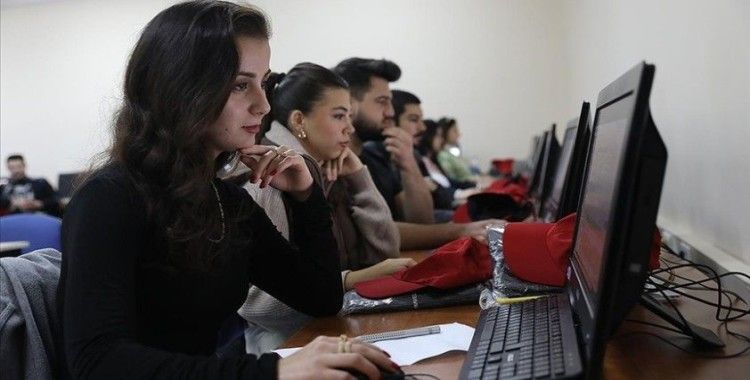 Milli yazılım "Kovan" üniversitelerde ders oldu