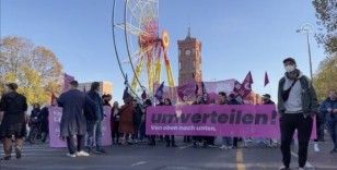 Almanya'da enerji ve yaşam maliyetlerinin artması protesto edildi
