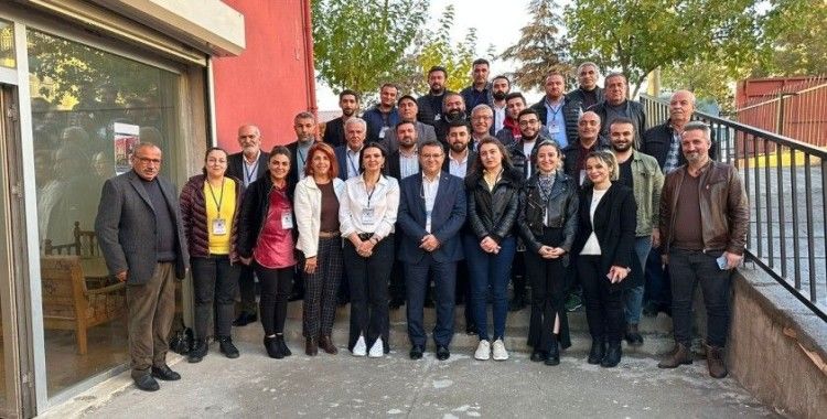 CHP Parti Okulu Diyarbakır’da eğitimlerine başladı