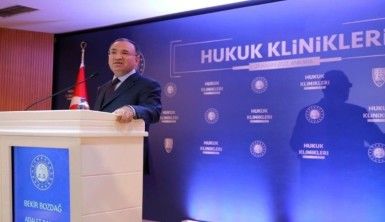 Adalet Bakanı Bozdağ, hakim ve savcı adaylarıyla bir araya geldi